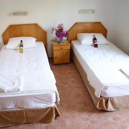 酒店 Hibiscus & Garden 马尔马里斯